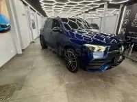 Usado Mercedes GLE400 330 CV (242 kW) 2023 Azul SUV