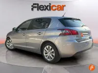 Usado Peugeot 308 Access 110 CV (80 kW) 2020 Gris / plata Berlina