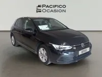 Usado VW Golf VIII Life 110 CV (80 kW) 2022 Negro Utilitario