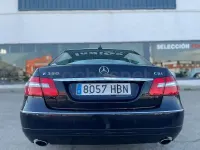 Usado Mercedes E350 Avantgarde 265 CV (194 kW) 2012 Azul Berlina