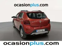 Usado Dacia Sandero Stepway 90 CV (66 kW) 2018 Rojo Utilitario