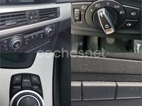 Usado BMW 318 143 CV (105 kW) 2010 Gris / plata Familiar