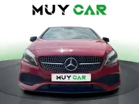Usado Mercedes A180 AMG line 122 CV (89 kW) 2015 Rojo Utilitario