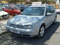 Usado VW Golf IV 110 CV (80 kW) 2000 Gris / plata Berlina