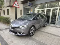 Usado Renault Grand Scénic IV Collection 110 CV (80 kW) 2018 Gris Monovolumen