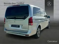 Usado Mercedes V250 190 CV (139 kW) 2023 Plata Monovolumen