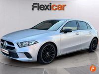 Usado Mercedes A180 116 CV (85 kW) 2019 Gris Berlina