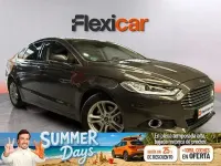 Usado Ford Mondeo Vignale 180 CV (132 kW) 2017 Gris