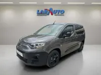 Usado Fiat Doblò Feel 102 CV (75 kW) 2023 Gris Monovolumen