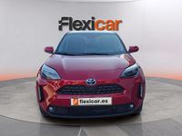 Usado Toyota Yaris Hybrid Active 116 CV (85 kW) 2023 Granate