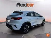 Usado Kia XCeed 101 CV (74 kW) 2024 Blanco SUV