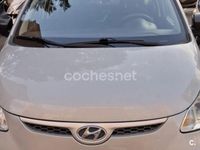 Usado Hyundai i10 Comfort 78 CV (57 kW) 2010 Gris / plata Utilitario