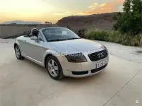 Usado Audi TT Roadster 150 CV (110 kW) 2001 Gris / plata Descapotable