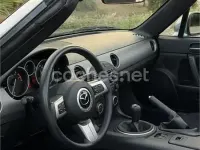 Usado Mazda MX5 Style 126 CV (92 kW) 2010 Gris / plata Descapotable