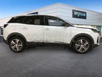Usado Peugeot 3008 Allure 130 CV (95 kW) 2022 Blanco SUV