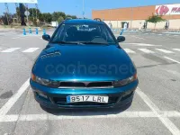 Usado Mitsubishi Galant 163 CV (119 kW) 1998 Verde Familiar