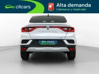 Usado Renault Arkana Zen 145 CV (106 kW) 2021 Blanco SUV