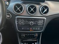 Usado Mercedes CLA220 177 CV (130 kW) 2016 Gris / plata Berlina