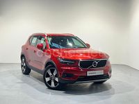 Usado Volvo XC40 190 CV (139 kW) 2019 Rojo SUV
