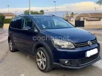 Usado VW Touran Advance 140 CV (102 kW) 2012 Azul Monovolumen