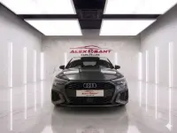 Usado Audi S3 Sportback 310 CV (228 kW) 2022 Gris Utilitario