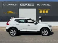Usado Volvo XC40 Momentum 150 CV (110 kW) 2021 Blanco SUV