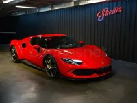 Usado Ferrari 296 831 CV (611 kW) 2024 Blanco Coupe