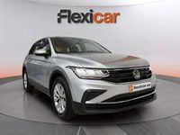 Usado VW Tiguan Life 131 CV (96 kW) 2021 Gris SUV