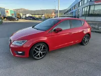 Używany Seat Leon FR 122 KM (89 kW) 2015 Czerwony Hatchback