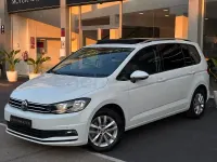 Usado VW Touran Advance 150 CV (110 kW) 2018 Blanco Monovolumen