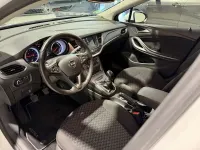 Usado Opel Astra Selective 105 CV (77 kW) 2017 Blanco Utilitario