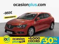 Usado Renault Mégane Zen 110 CV (80 kW) 2017 Rojo
