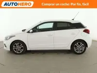 Usado Hyundai i20 99 CV (72 kW) 2018 Blanco Utilitario