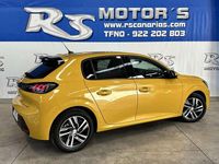 Usado Peugeot 208 Allure 102 CV (75 kW) 2021 Amarillo Utilitario
