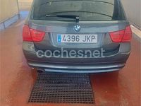 Usado BMW 318 143 CV (105 kW) 2011 Verde Familiar