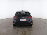 Usado Kia Ceed 120 CV (88 kW) 2023 Gris Utilitario