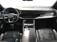 Usado Audi Q8 286 CV (210 kW) 2019 Gris/plata SUV