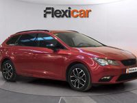 Usado Seat Leon ST Reference 105 CV (77 kW) 2015 Burdeos Familiar