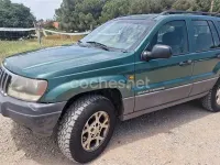 Usado Jeep Grand Cherokee Laredo 140 CV (102 kW) 1999 Verde SUV