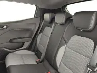Usado Renault Clio V Techno 100 CV (73 kW) 2025 Gris Berlina