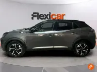 Usado Peugeot 2008 GT 130 CV (95 kW) 2022 Gris SUV