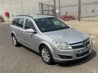 Usado Opel Astra Cosmo ST 110 CV (80 kW) 2010 Gris / plata Familiar