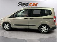 Usado Ford Tourneo Courier Ambiente 102 CV (75 kW) 2015 Gris Monovolumen