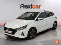 Usado Hyundai i20 100 CV (73 kW) 2022 Blanco Utilitario