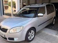 Usado Skoda Roomster Style 105 CV (77 kW) 2007 Gris Monovolumen