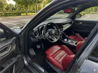 Usado Alfa Romeo Giulia Veloce 280 CV (205 kW) 2022 Gris / plata Berlina