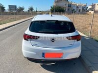 Usado Opel Astra Dynamic 110 CV (80 kW) 2016 Blanco Berlina