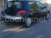 Usado Renault Mégane Dynamique 105 CV (77 kW) 2008 Negro Berlina
