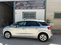 Usado Citroën C4 Picasso Intensive 115 CV (84 kW) 2015 Gris / plata Monovolumen