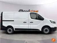 Usado Renault Trafic Authentique 150 CV (110 kW) 2023 Blanco Monovolumen